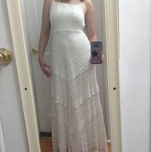 Lulu's lace open back maxi dress S